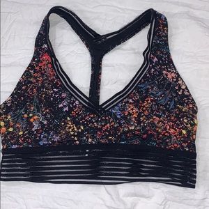 Lululemon sports bra